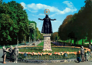 Illustration for article titled El encanto de las postales antiguas con un toque de ciencia ficción